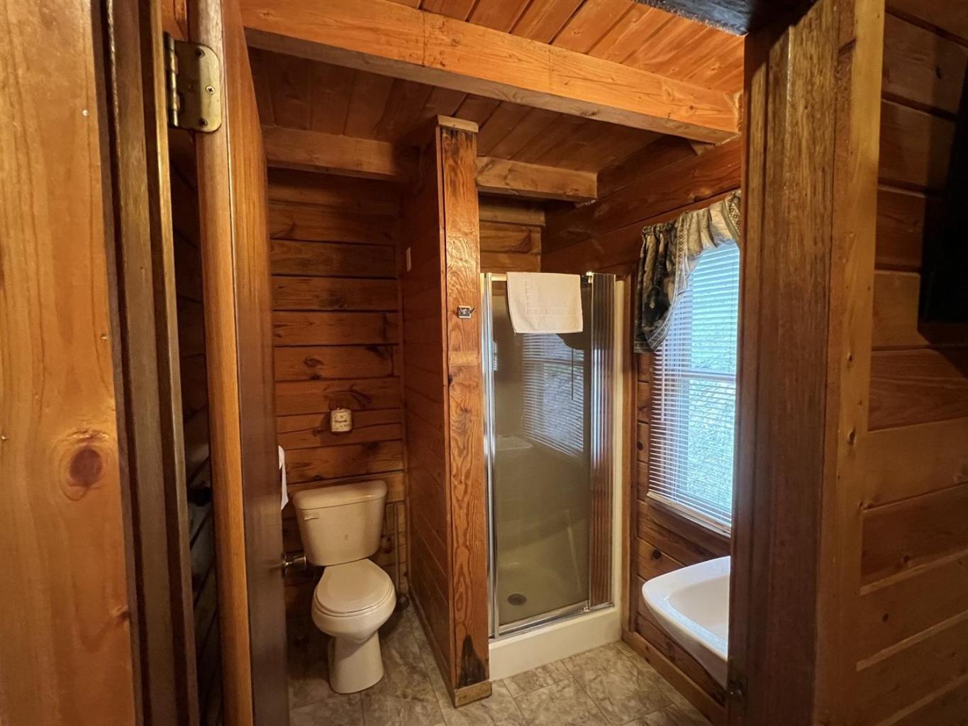 Cozy Cabin With Breathtaking Views Near Dollywood ピジョンフォージ エクステリア 写真