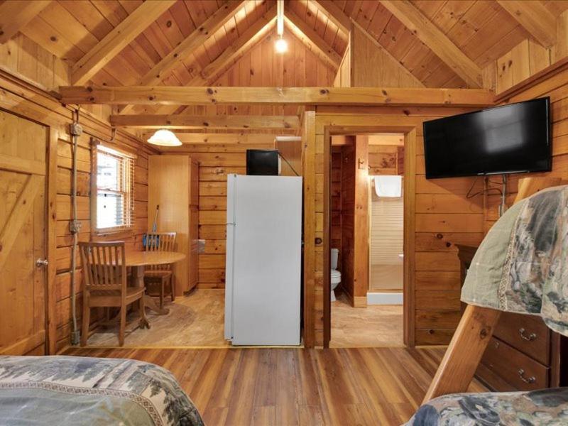 Cozy Cabin With Breathtaking Views Near Dollywood ピジョンフォージ エクステリア 写真